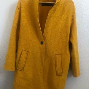 Zara cacoon coat